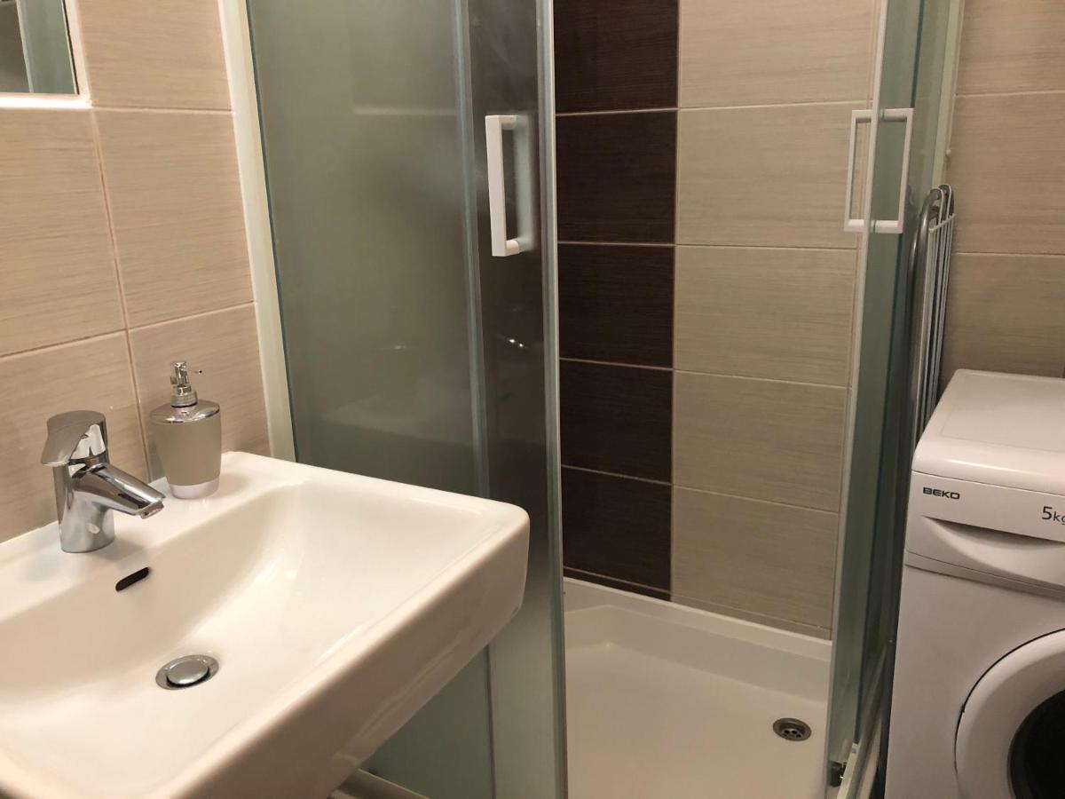 Apartamento Luxury Central Studio Under The Castle Liubliana Exterior foto